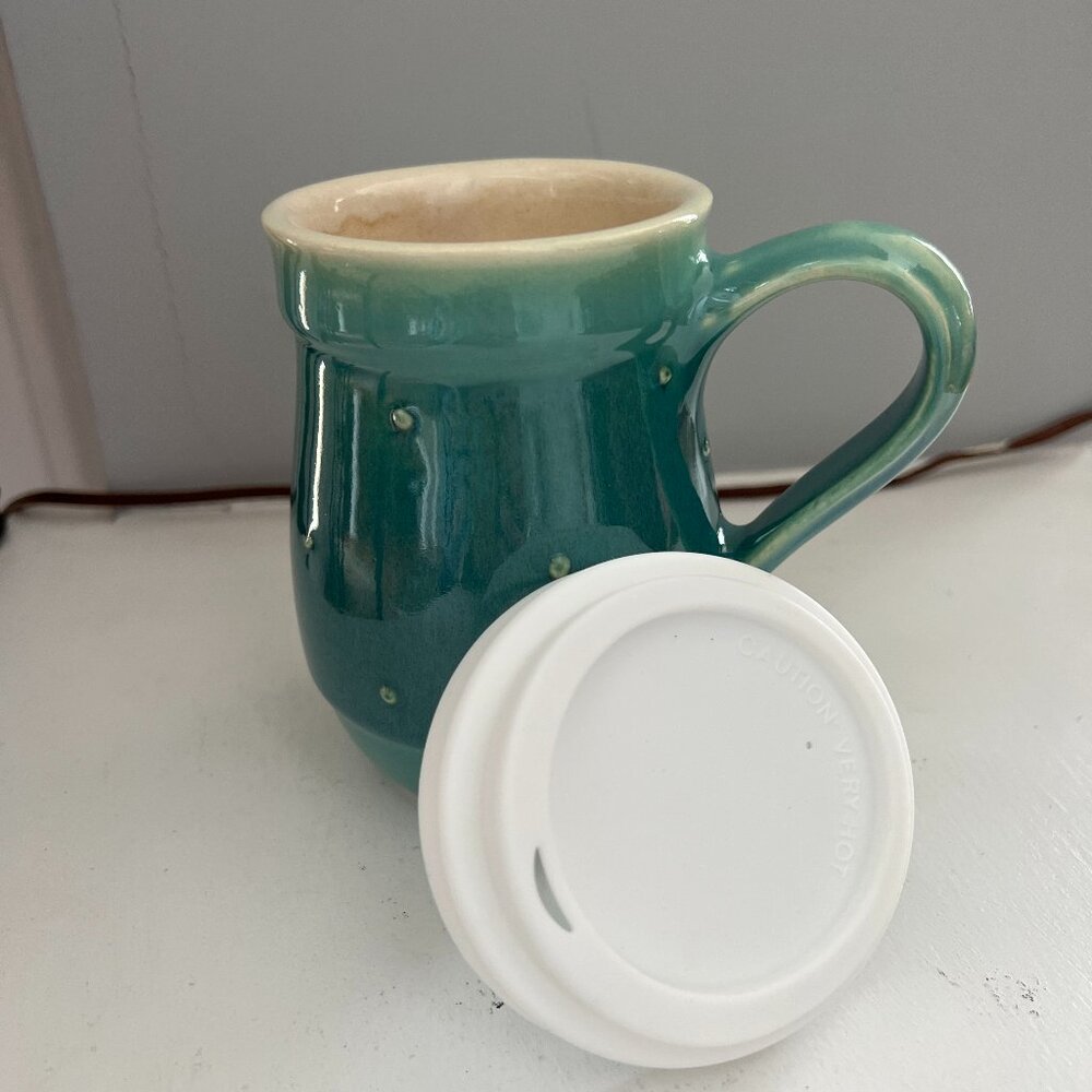 Sarah Welch Pottery Mug with Silicone Lid
